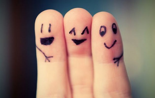 friends-fingers friendship